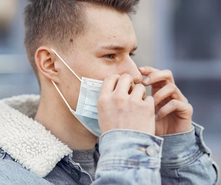 Уряд хвалив нові штрафи за порушення маскового режиму Уряд хвалив нові штрафи за порушення маскового режиму